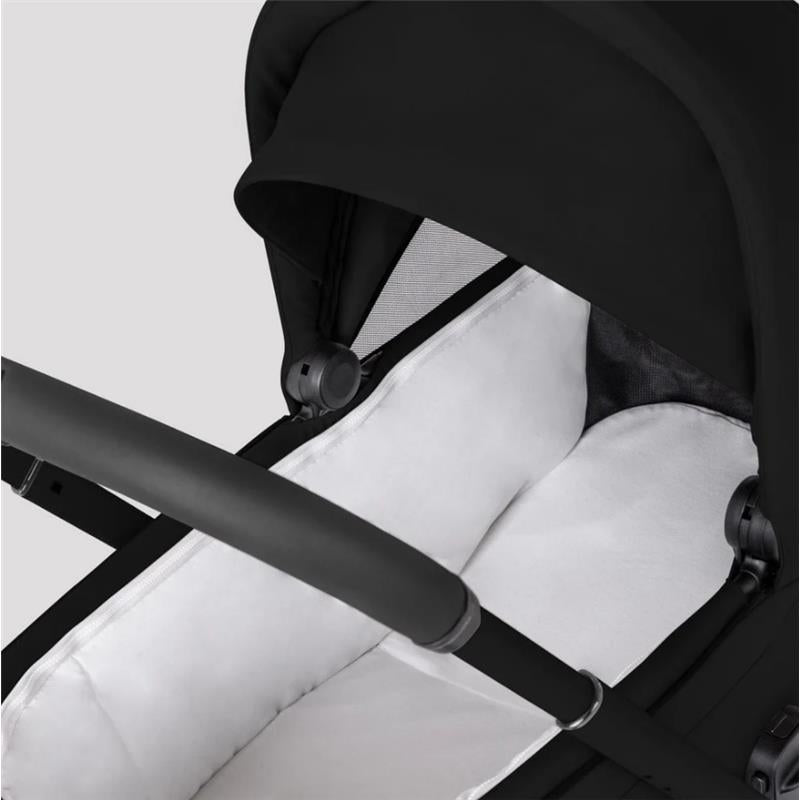 Silver Cross Breez Modular Stroller & Bassinet Bundle, Onyx Image 14