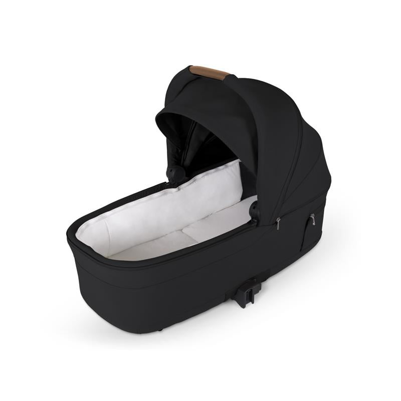 Silver Cross - Nia Compact Folding Bassinet, Onyx Black Image 3