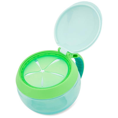 Skip Hop Zoo Snack Cup Octopus, featuring a green lid with ventilation slits and a clear container for snacks.