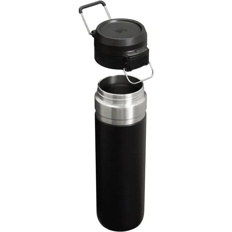 Stanley - 24Oz The Quick Flip Go Bottle, Black Image 4