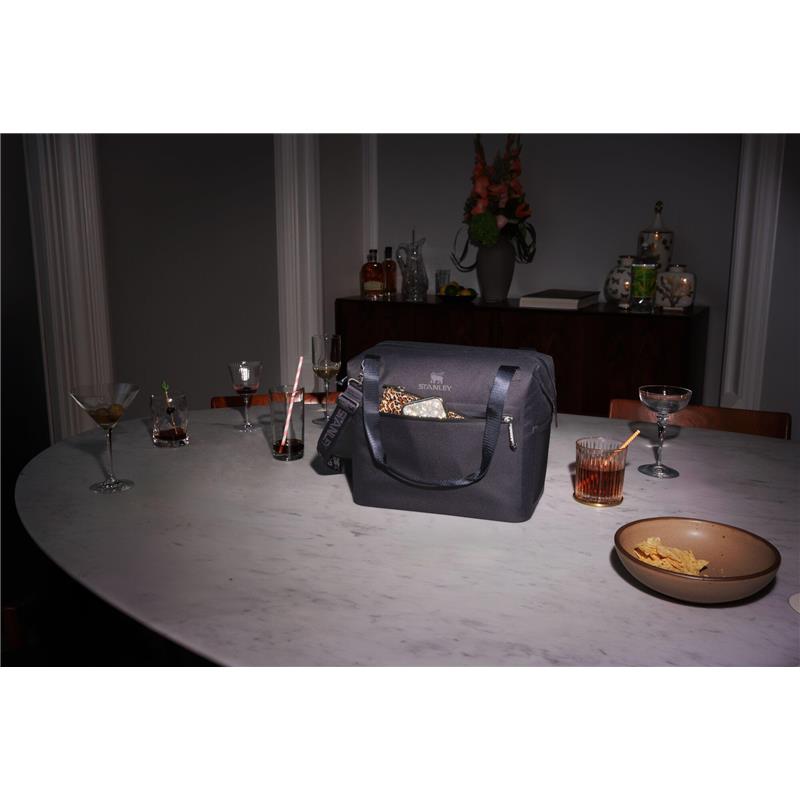 STANLEY All Day Julienne Mini Soft Cooler Bag and Lunch Box 7.4 Quarts | 10 Can Cooler with Handles and Strap | Stays Cold for Hours | Insulated Tr Image 3
