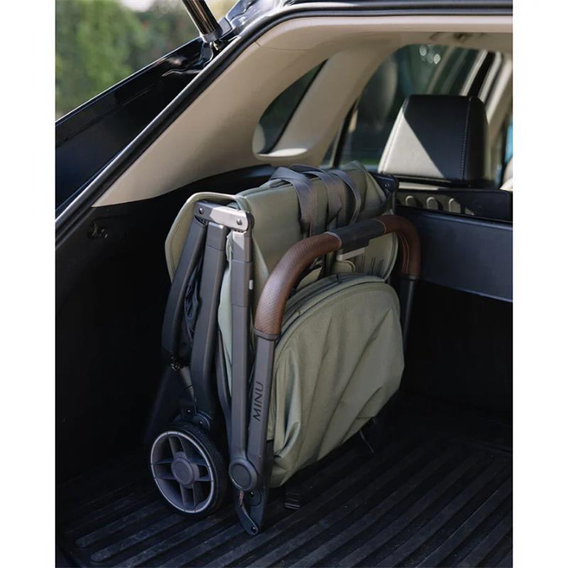 Uppababy Minu V3 Compact Stroller, Evelyn, Meadow Green | Carbon Frame | Chestnut Leather Image 16