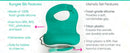 Conjunto de babador e utensílio para bebê ocupado